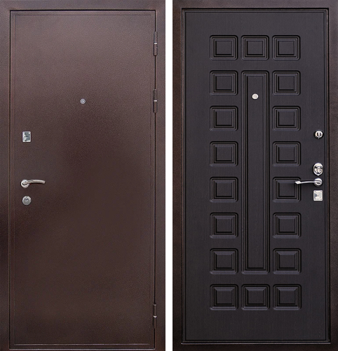 Наружная дверь в квартиру сталинку №39