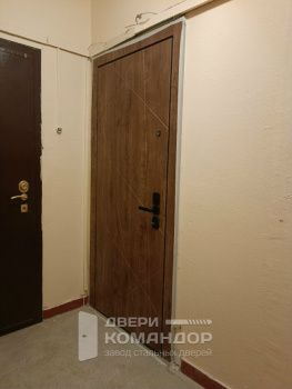 Входная дверь Stardis Trend  с двухсистемным замком Mottura, с девиаторами, с расширением проёма